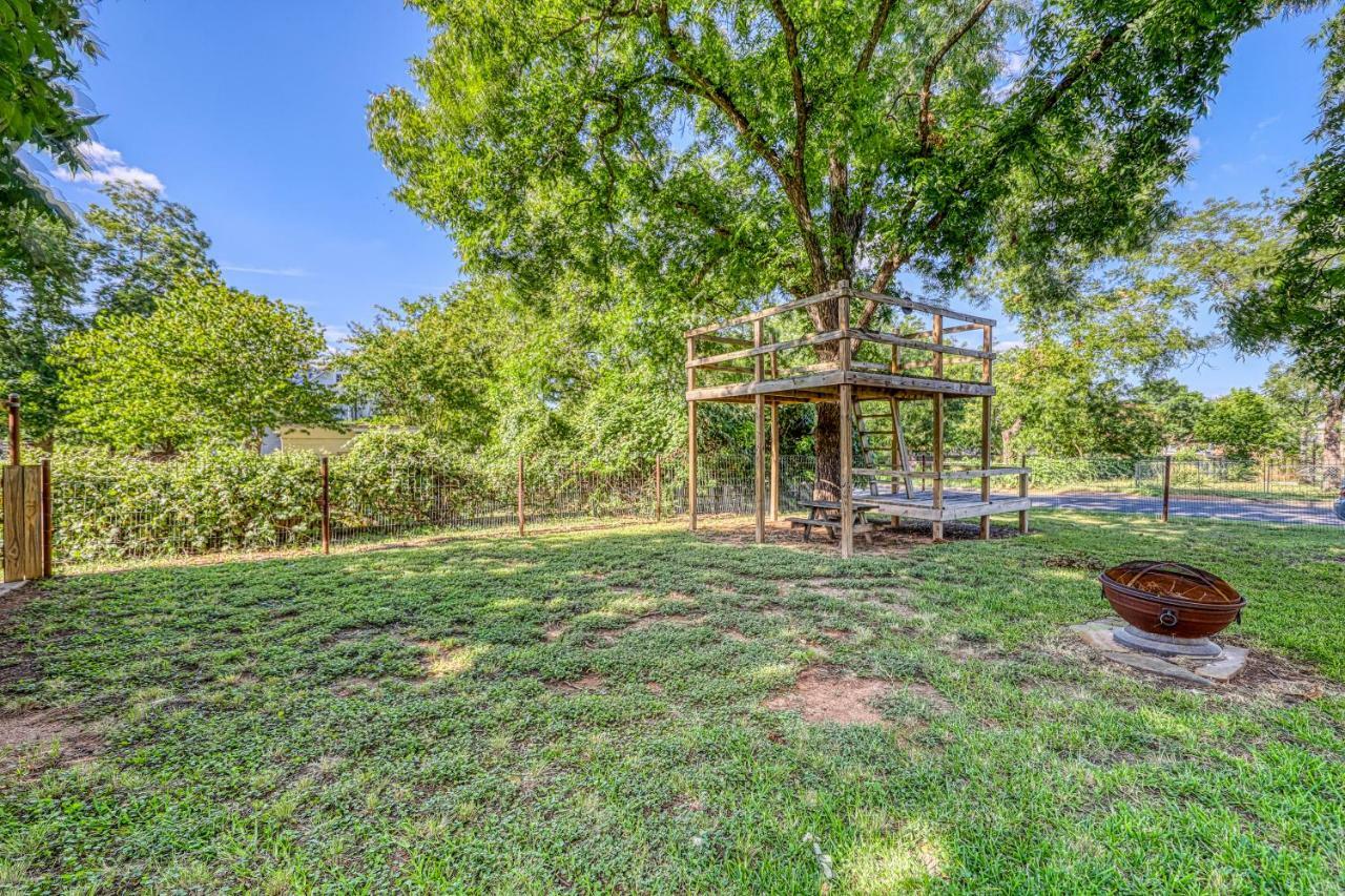 Tranquility Corner Villa Fredericksburg Exterior foto